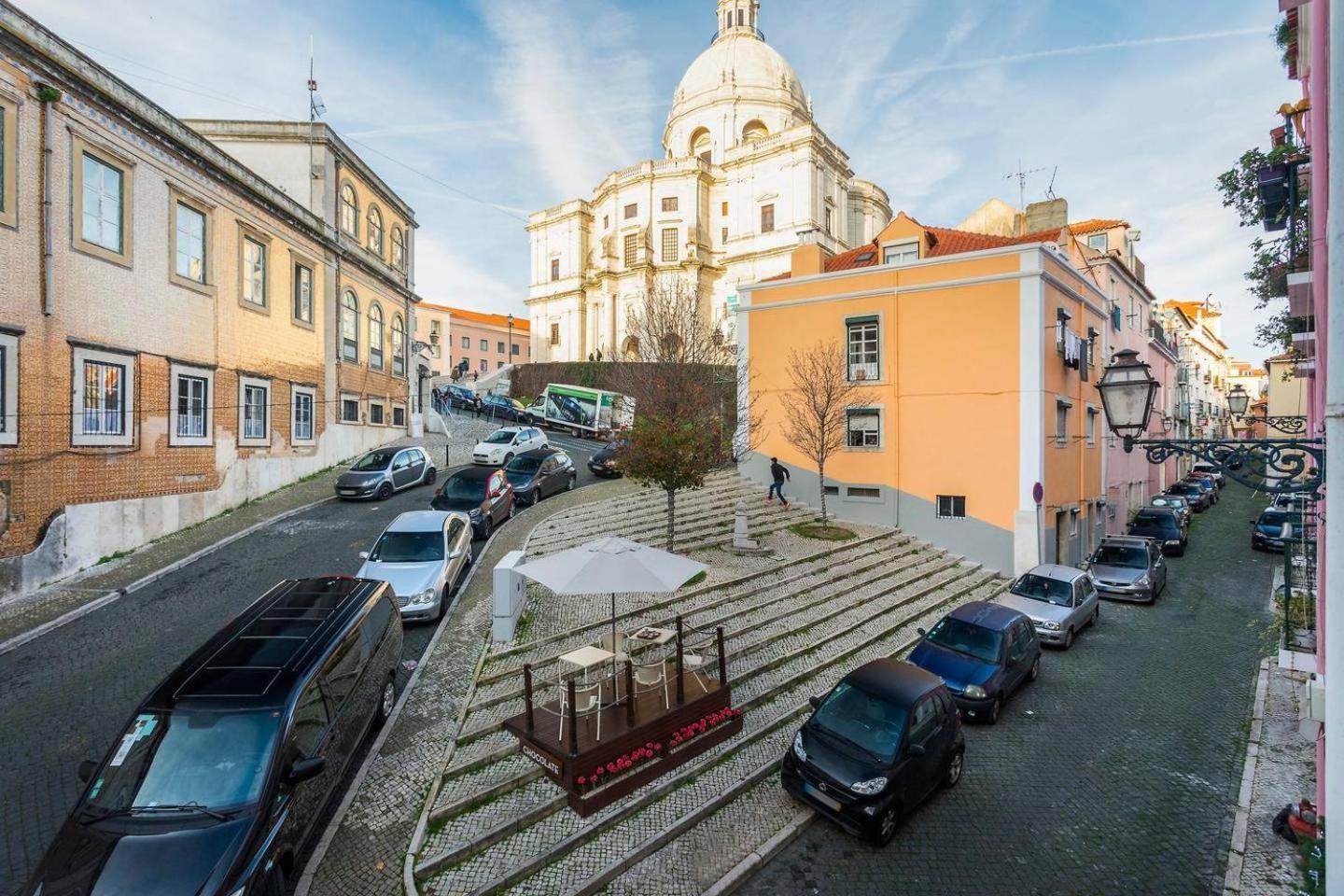 Guestready - Amazing Alfama Family Apt Near National Pantheon! Lejlighed Lisboa Eksteriør billede